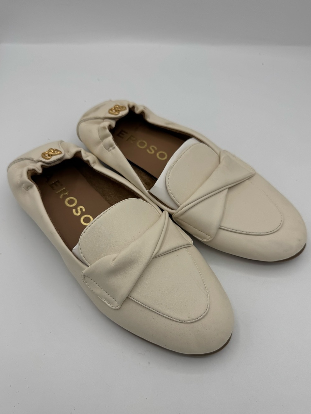 Aerosoles Cream Knot-Detail Women’s Loafers size 6.5 faux leather work office